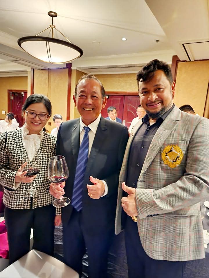 Dr. Kamrul Ahsan and the Dy Prime Minister of Vietnam